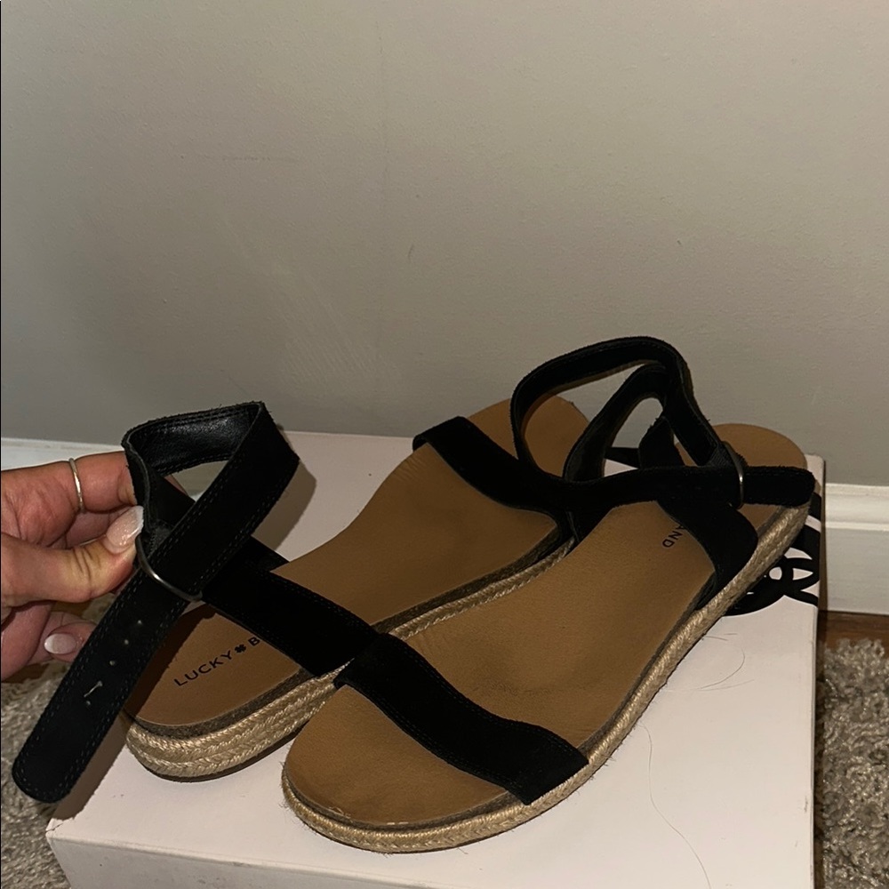 Lucky Brand Black and Tan Sandals Minimalist Design